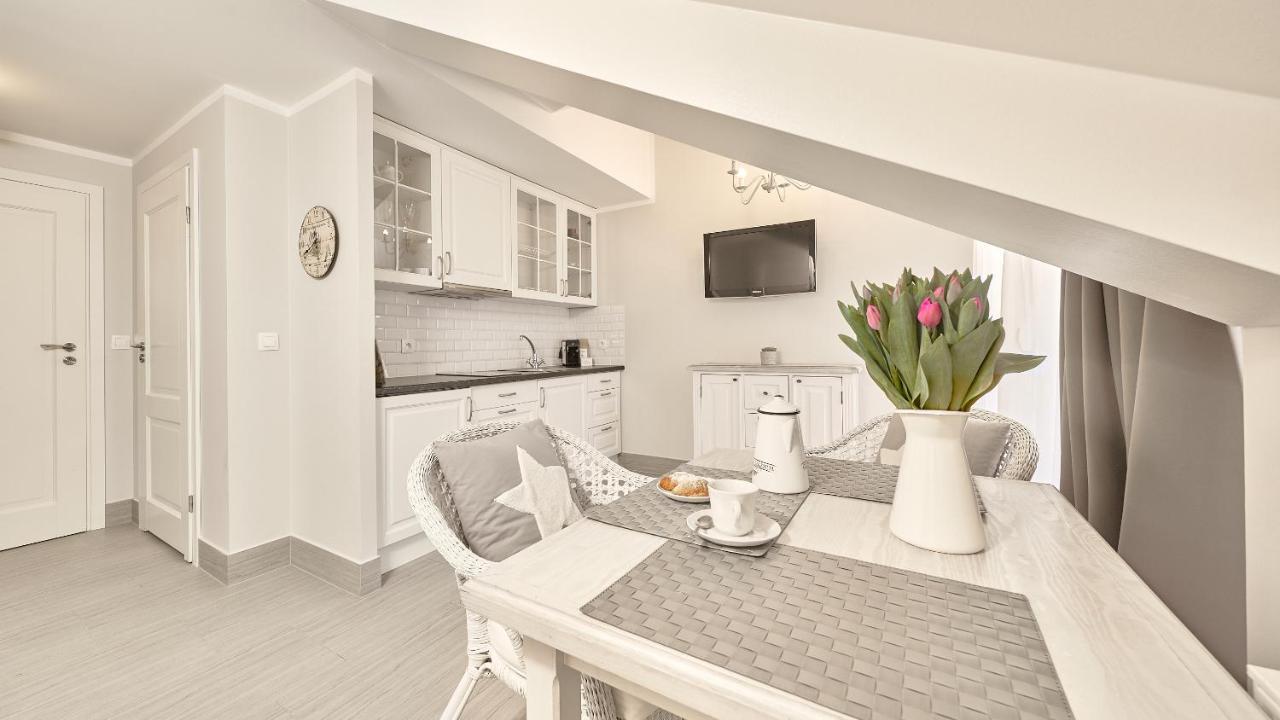 Gorska Legenda Apartamenty & Domki ชเจอร์ค ภายนอก รูปภาพ